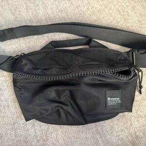 lululemon athletica Black Belt Bag